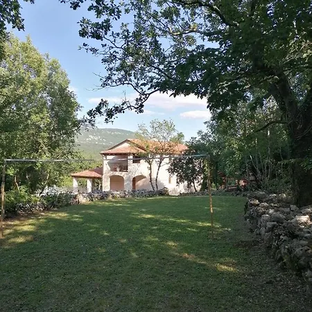 Amazing 4 Bedroom With Swimming Pool And Wifi, Family Frendly *